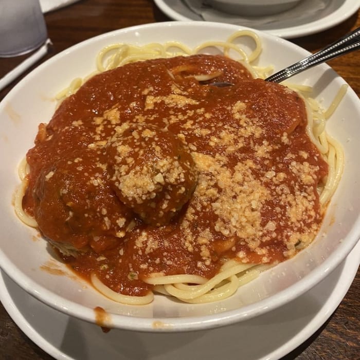 Kids Spaghetti & Meatball.